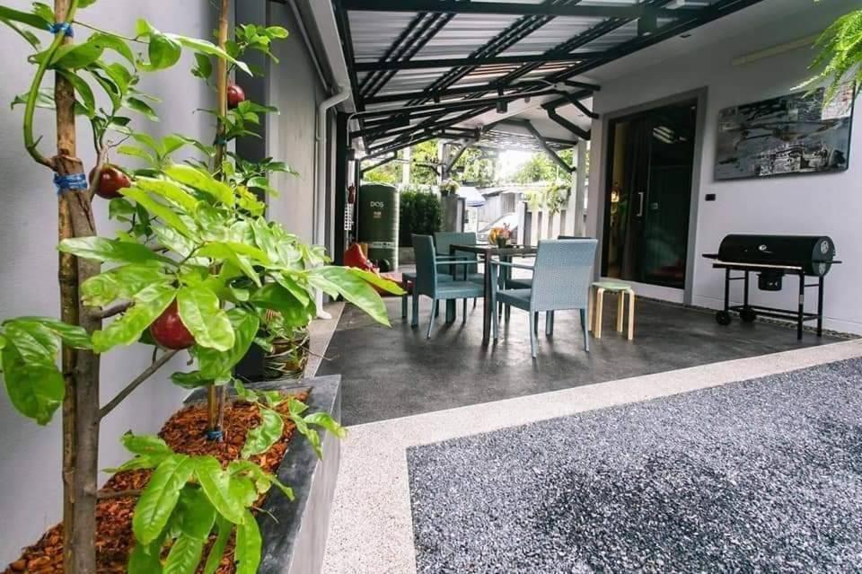 Nut & Non Pool Villa By Duangtham Ban Khlong Haeng Exteriör bild